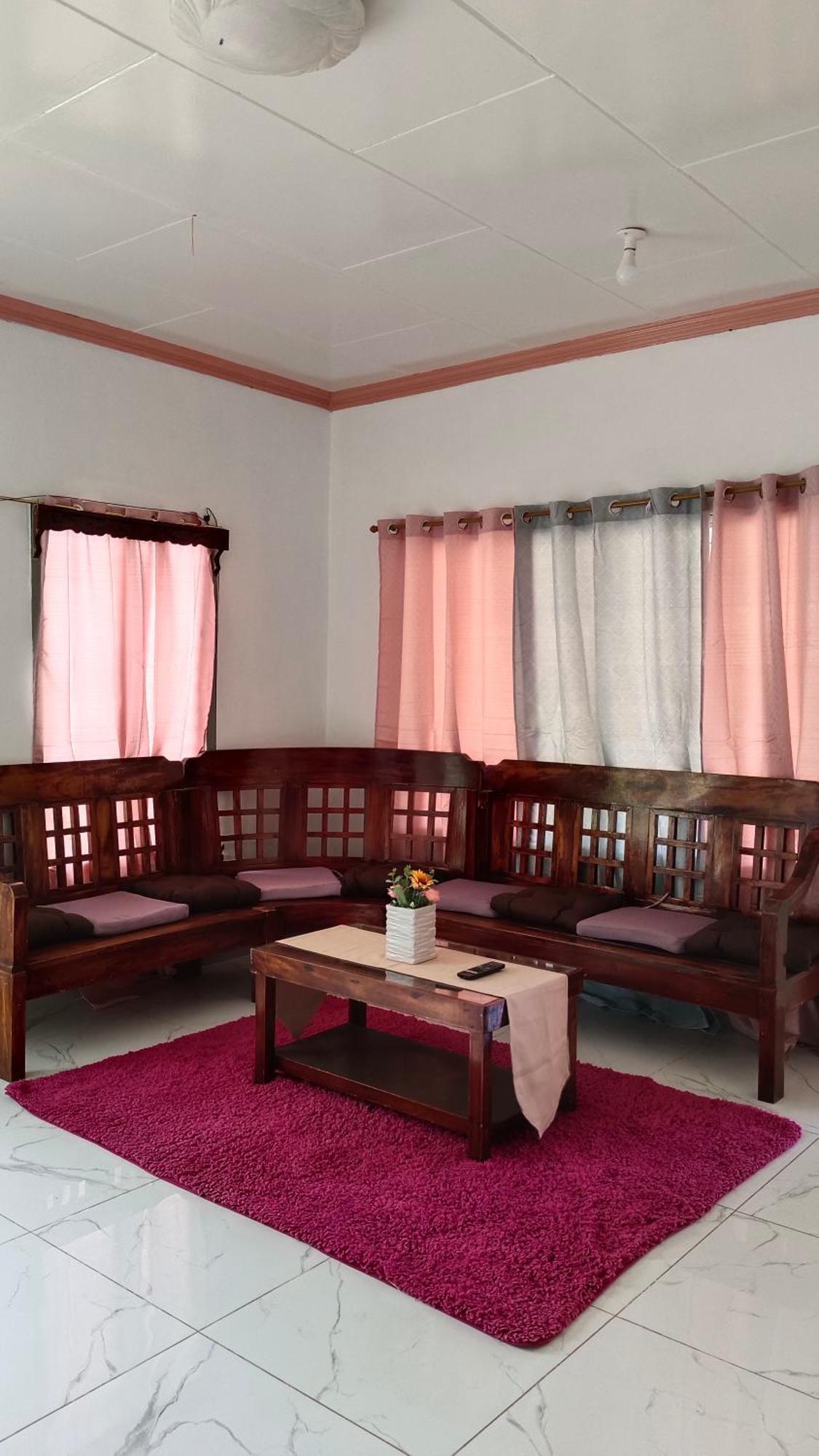 Bella'S Bed & Breakfast Dauis Екстер'єр фото